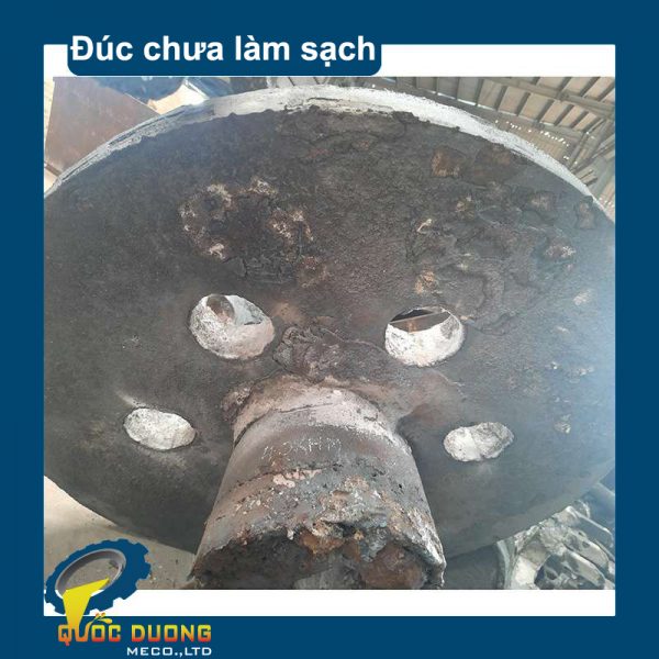 sản phẩm đúc chưa làm sạch bánh răng đúc