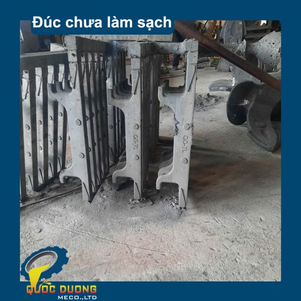 sản phẩm đúc chưa làm sạch ghi lò đúc