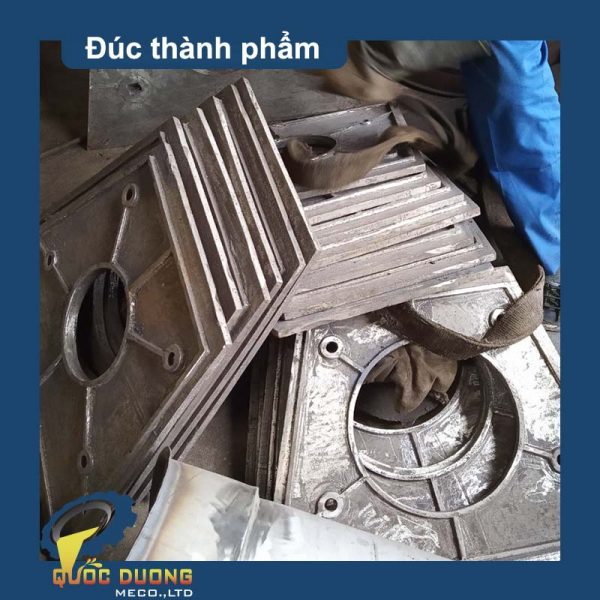 đúc tấm lót buồng phun bi chống mài mòn