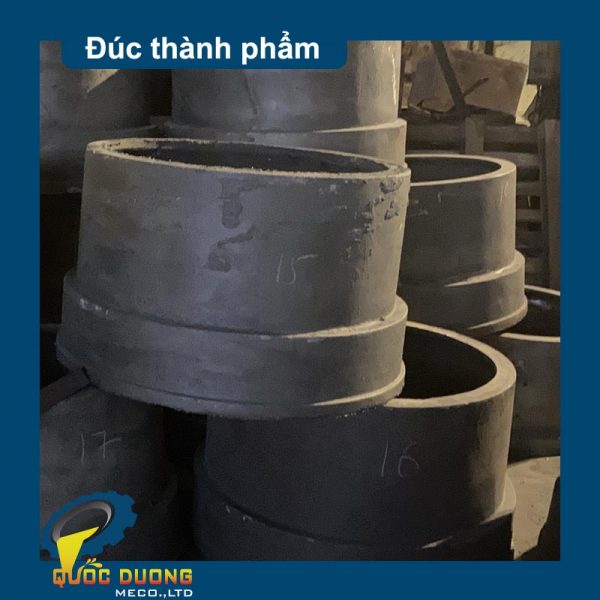 đúc đế cột vật liệu gang xám
